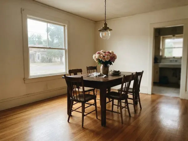 Finished wood floor in a Wasco, CA dining room